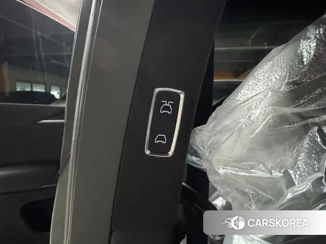 Tesla Model X id 3400342 из Кореи 8