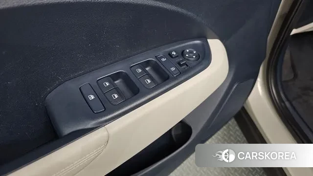 Hyundai Venue id 3479095 из Кореи 8