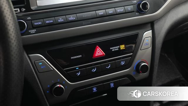 Hyundai Avante AD id 4180819 из Кореи 8