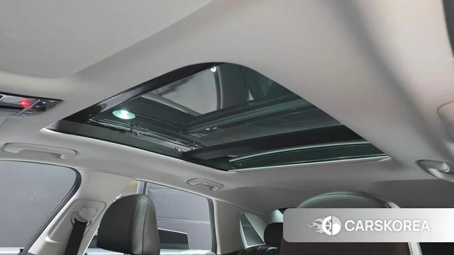 Hyundai Grandeur (GN7) id 4591946 из Кореи 8