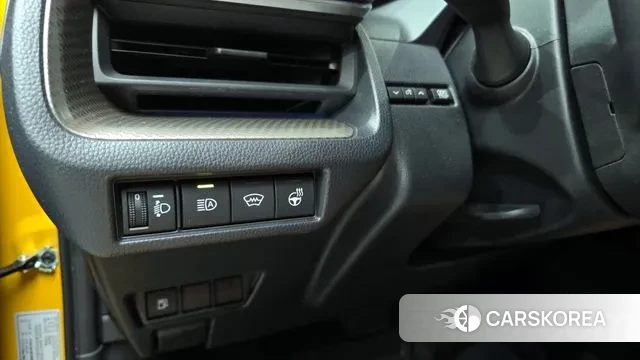 Toyota Prius 5th Generation id 3131418 из Кореи 8