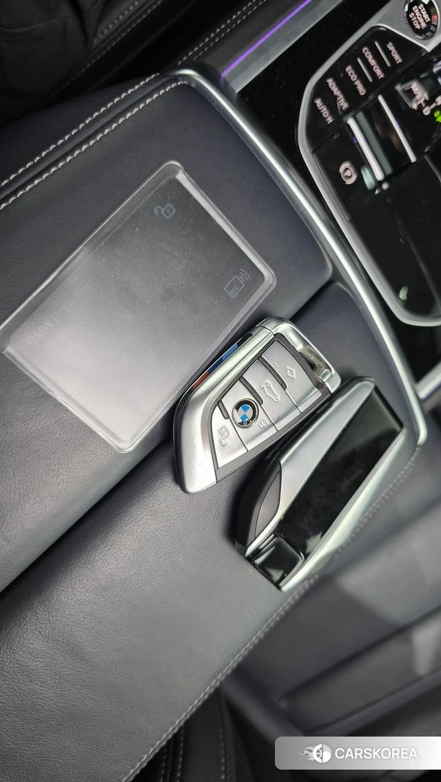 BMW 8 Series (G15) id 4922322 из Кореи 8