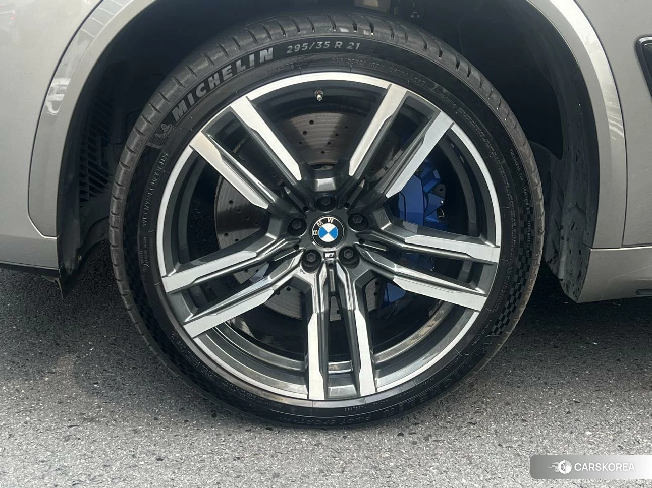 BMW X5 M id 4461854 из Китая 8