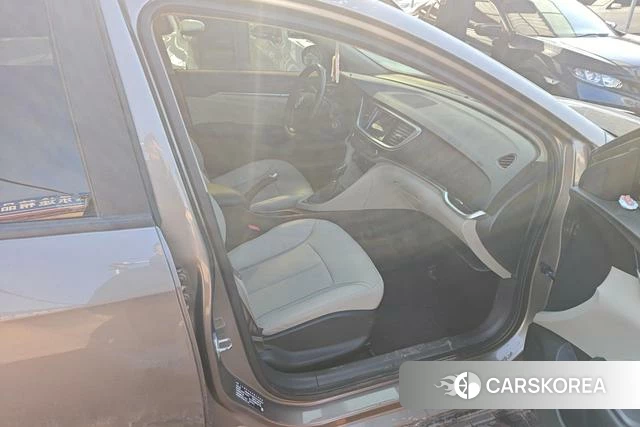 Buick Yinglang id 3784144 из Китая 8