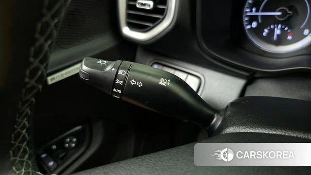 Hyundai Venue id 4416743 из Кореи 8