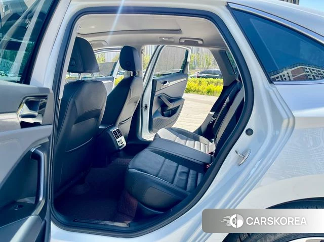Volkswagen Sagitar id 4307144 из Китая 8