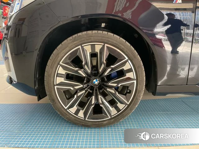 BMW X3 id 3875916 из Китая 8