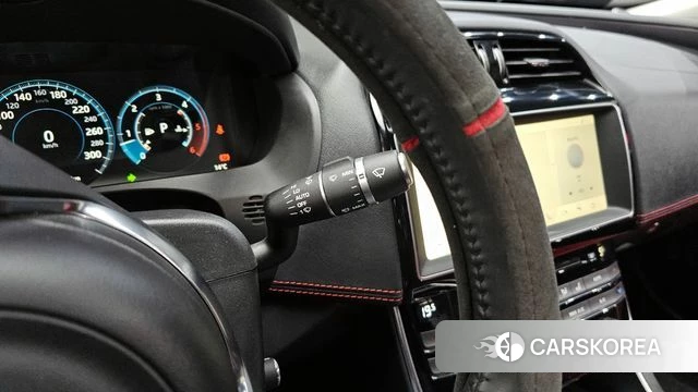 Jaguar XE id 3834795 из Кореи 8