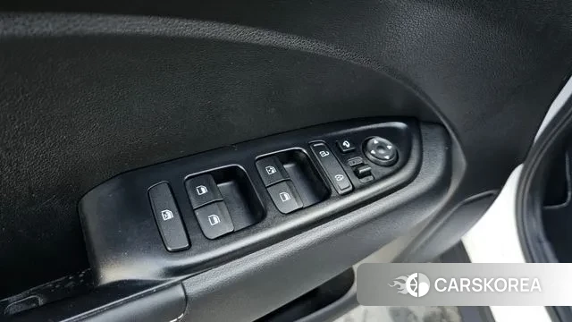 Hyundai Venue id 3656430 из Кореи 8