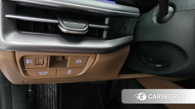 Hyundai Grandeur (GN7) id 4329906 из Кореи 8