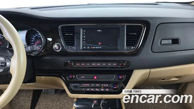 Kia The New Carnival id 2689563 из Кореи 8