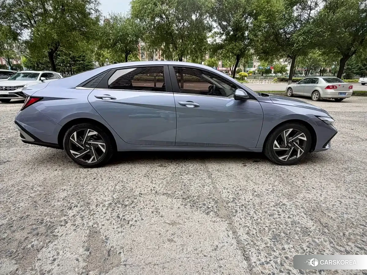 Hyundai Elantra id 4600613 из Китая 8