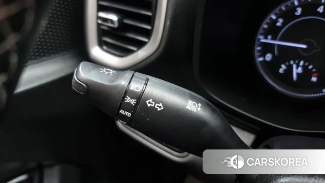 Hyundai Venue id 3795708 из Кореи 8