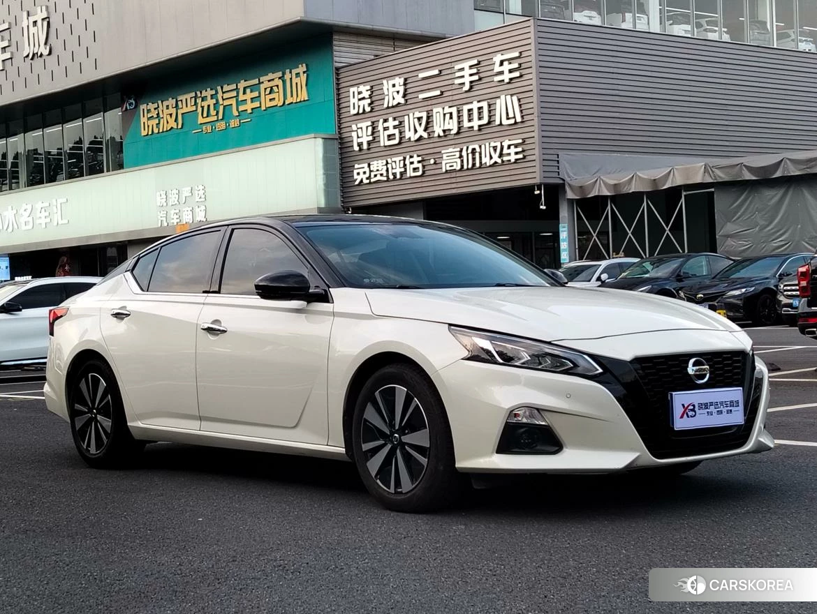 Nissan Teana id 4505044 из Китая 8