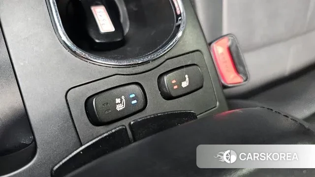 Ssangyong New Style Korando C id 3429603 из Кореи 8