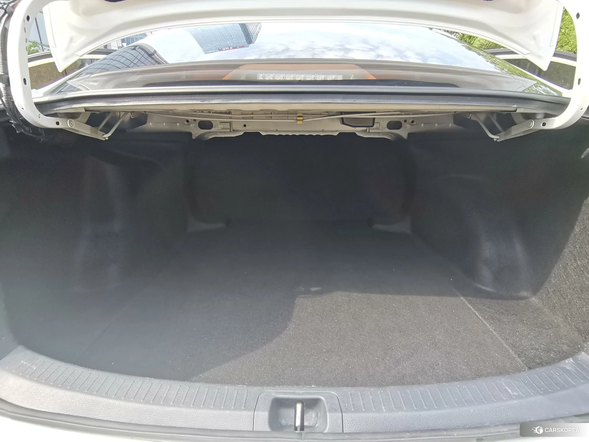Toyota Corolla id 4461419 из Китая 8