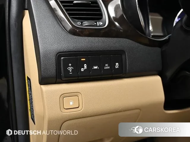 Kia The New Carnival id 3736884 из Кореи 8