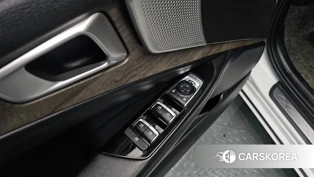 Kia K8 id 3681255 из Кореи 8