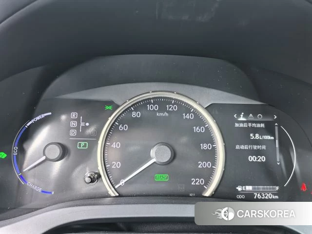 Lexus CT id 4335905 из Китая 8