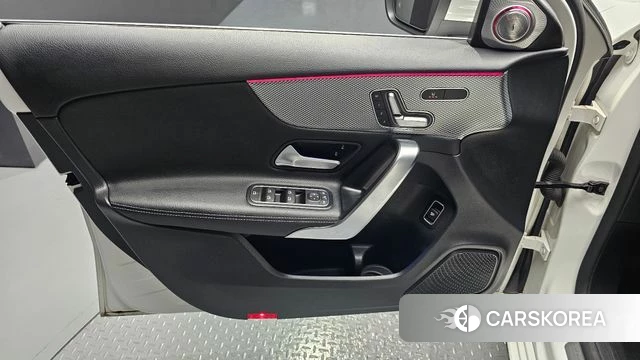 Mercedes-Benz A-Class W177 id 4317578 из Кореи 8