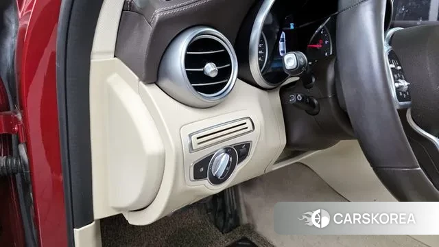 Mercedes-Benz C-Class W205 id 3402705 из Кореи 8