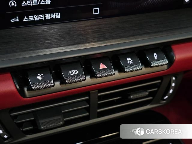 Porsche 911(992) id 4681453 из Кореи 8