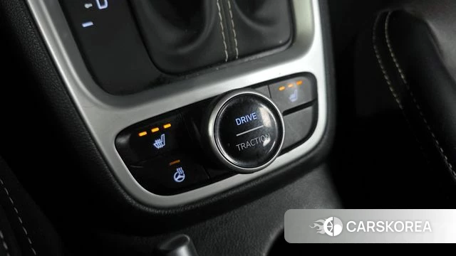 Hyundai Venue id 3916905 из Кореи 8