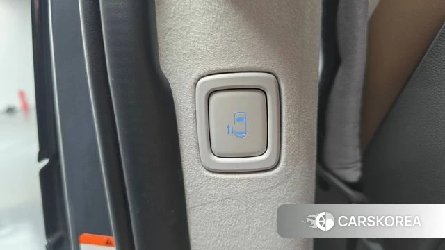 Hyundai Staria id 4934658 из Кореи 8