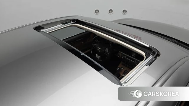 Lexus New ES300h id 4233105 из Кореи 8