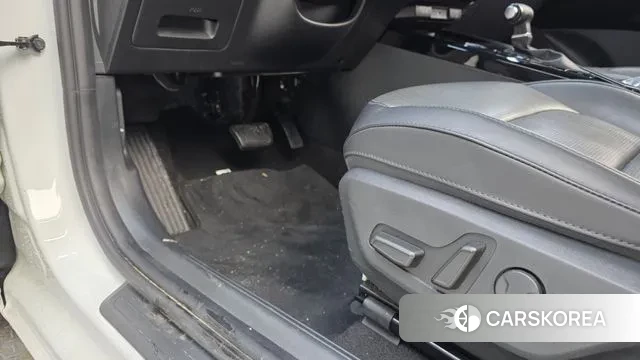 Kia Di Ol Nu Niro id 3752519 из Кореи 8