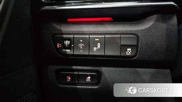 Kia Niro Plus id 3758611 из Кореи 8