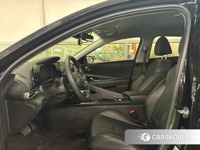 Hyundai Avante (CN7) id 4211994 из Кореи 8