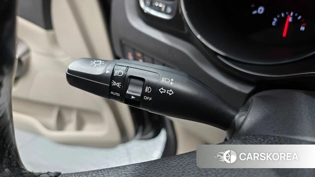 Kia The New Carnival id 4703026 из Кореи 8