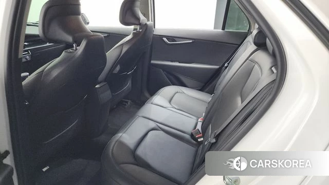 Kia Di Ol Nu Niro id 4541370 из Кореи 8