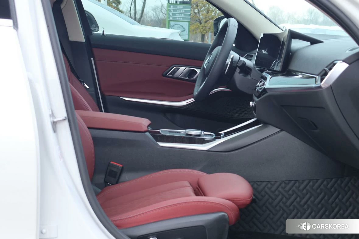 BMW 3 series id 4492992 из Китая 8