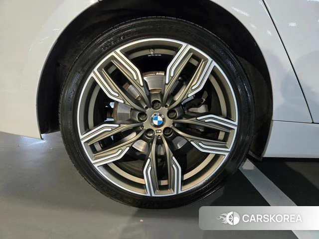 BMW 6 Series GT (G32) id 3942664 из Кореи 8