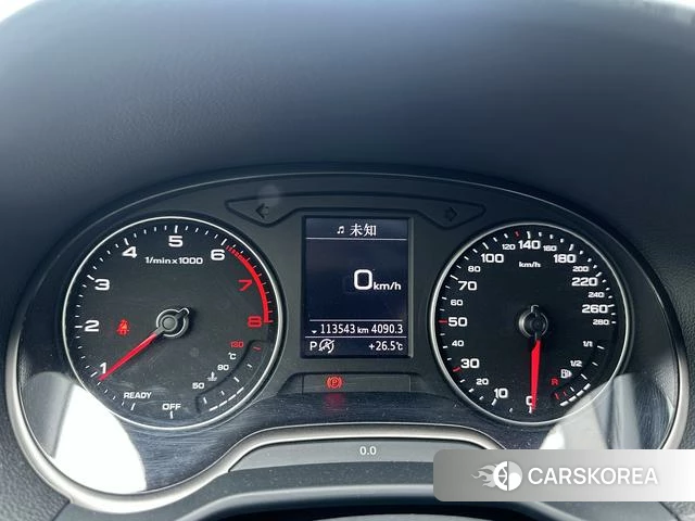 Audi Q2L id 4277359 из Китая 8