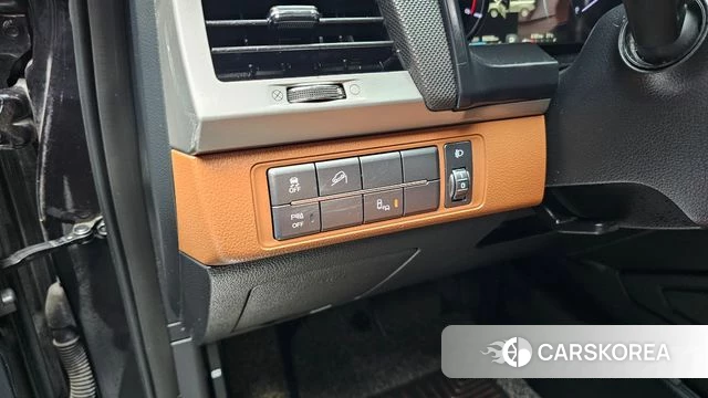 Ssangyong Rexton Sports id 3937158 из Кореи 8