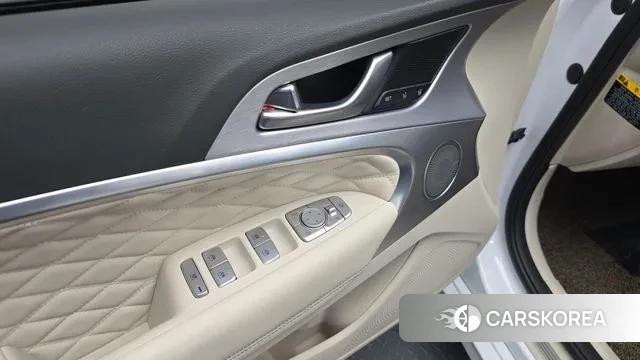 Genesis G70 id 3713448 из Кореи 8