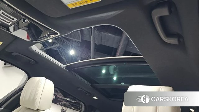 Land Rover Range Rover Velar id 4865462 из Кореи 8