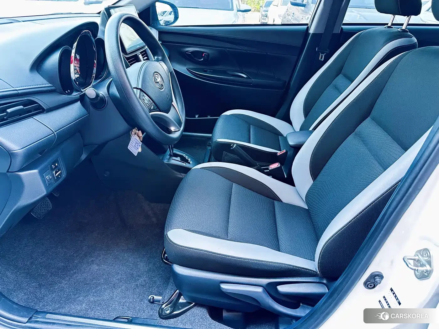 Toyota Yaris L id 4559825 из Китая 8
