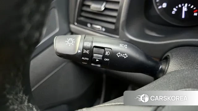 Hyundai Avante AD id 3034394 из Кореи 8