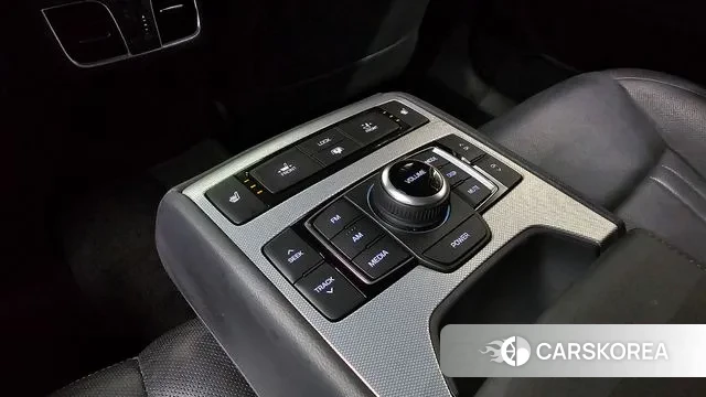 Genesis G80 id 3742647 из Кореи 8