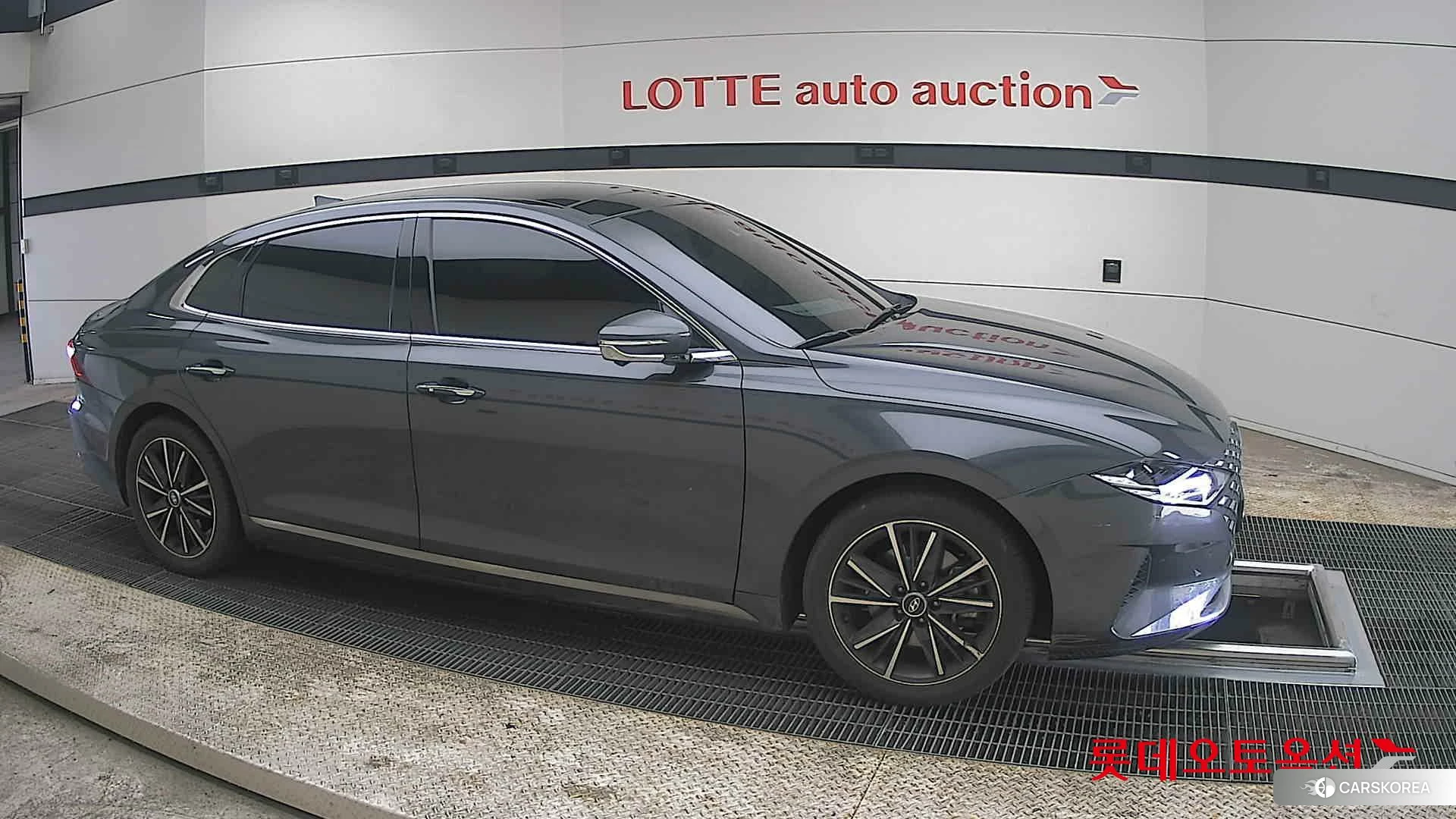 Hyundai Grandeur id 3882078 из Кореи 8