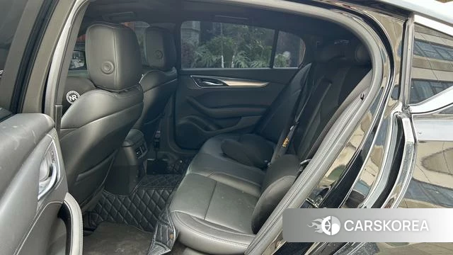 Cadillac CT5 id 4215231 из Китая 8