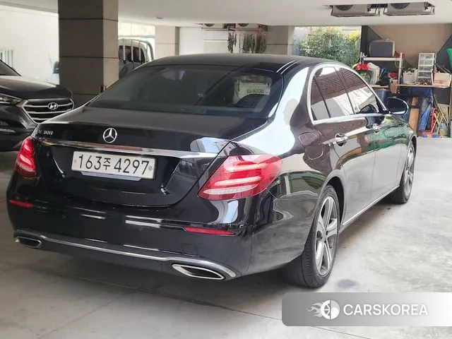 Mercedes-Benz E-Class W213 id 3656511 из Кореи 8