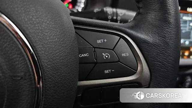 Jeep Renegade id 3333791 из Кореи 8