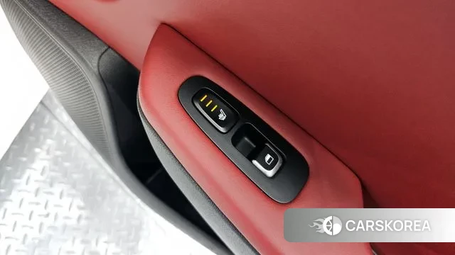 Kia Stinger id 3479606 из Кореи 8