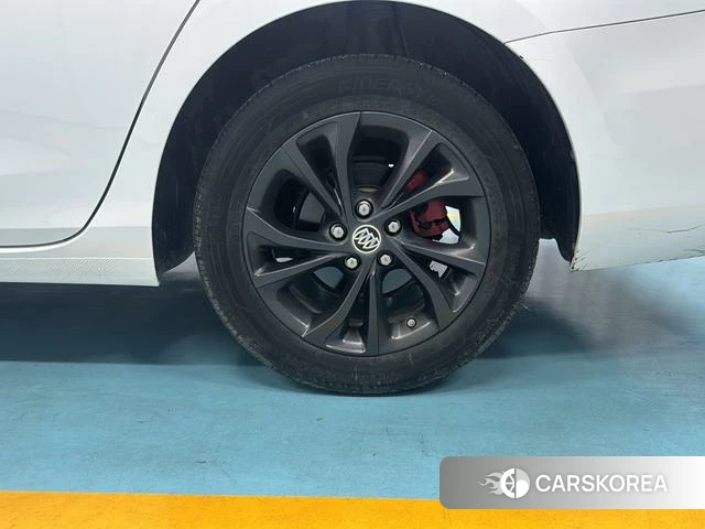 Buick Weilang id 4221723 из Китая 8