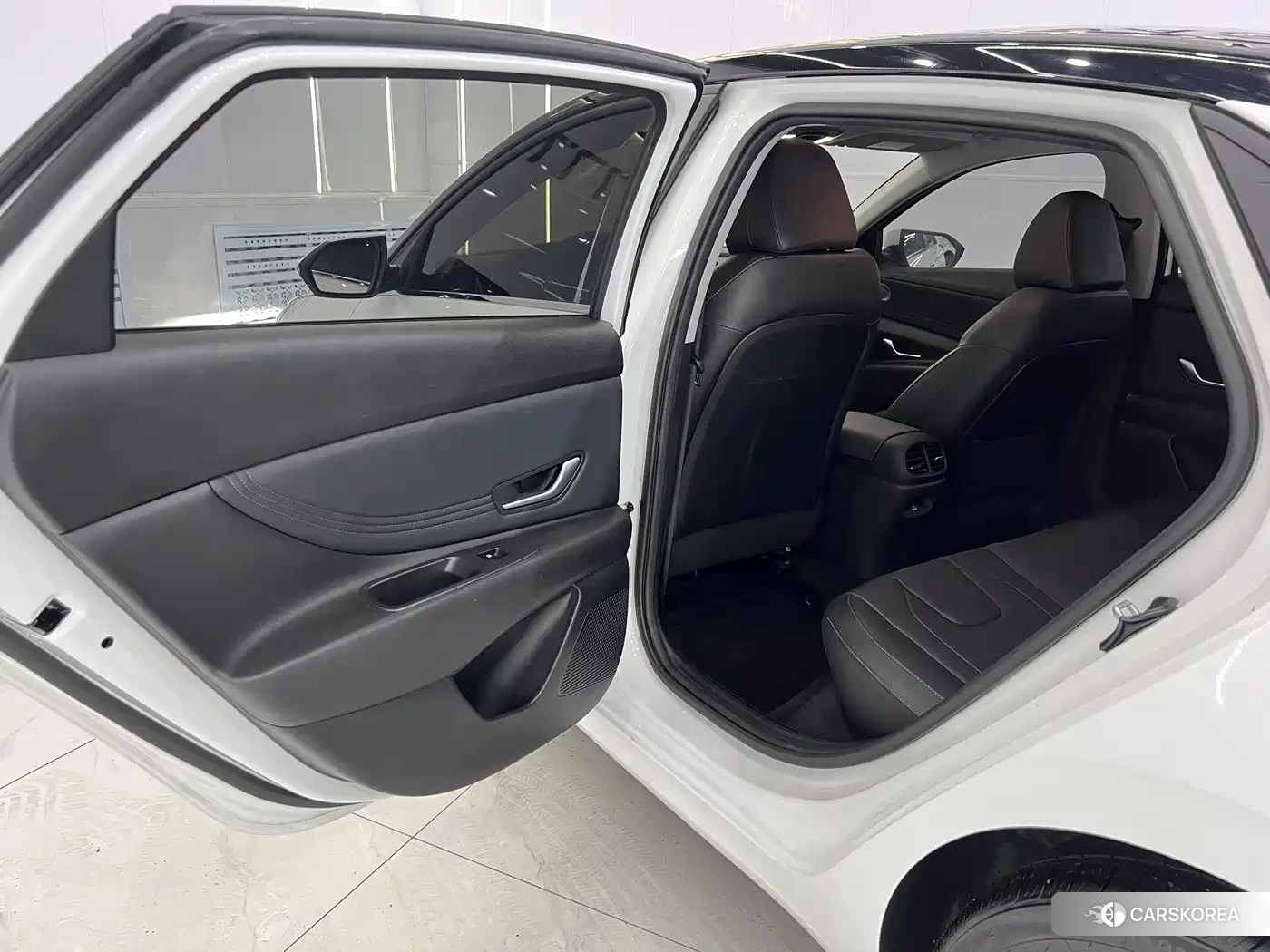 Hyundai Elantra id 4601122 из Китая 8